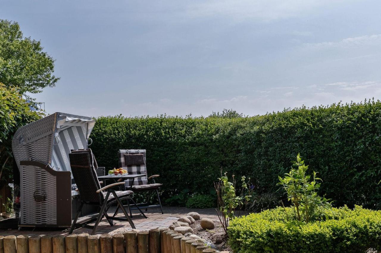 Haus Blum - Schöne In Absolut Ruhiger Lage In * Westerland