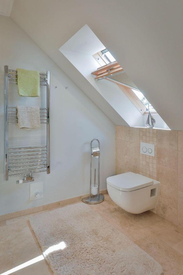Apartment Haus-blum-schoene-ferienwohnung-in-absolut-ruhiger-lage-in-westerland Westerland